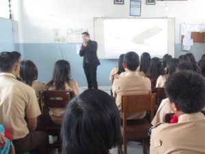 Perubahan Sikap yang Umum Terjadi pada Anak Kelas XII SMA