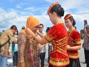 Ikatan Alumni Pasien Sembuh Covid dan Selebrasi Semu Gubernur Jatim