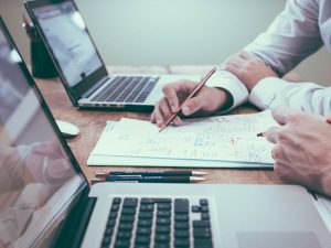 Tips Menjalankan Bisnis Keluarga Tanpa Harus Menjadi Beban