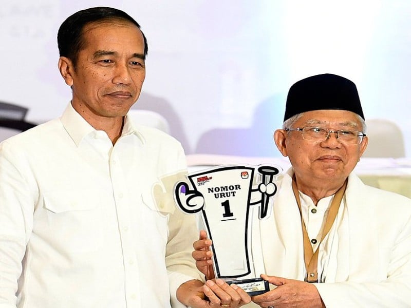 Pak Jokowi Lupa Menyapa, dan Kita Memang Hampir Melupakan Ma'ruf Amin maruf amin kyai wakil presiden indonesia terminal mojok.co