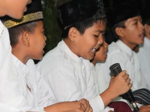Regenerasi Muazin di Kampung Akan Tetap Tersendat Selama Senioritas Masih Kental