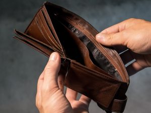 Memangnya kalau Lajang Terus Duitnya Banyak? Belum Tentu!