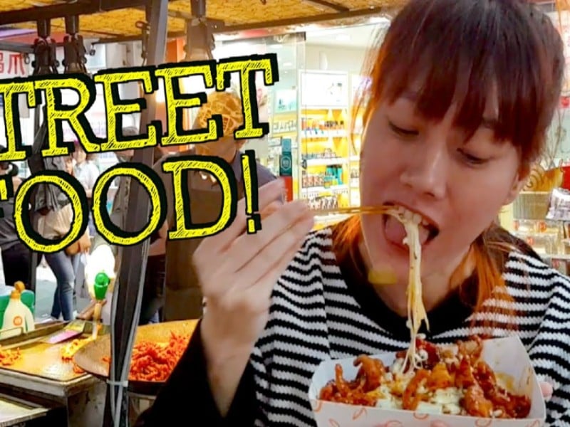 Dukungan untuk Keputusan Ria SW Hiatus Lebih Awal food vlogger blogger korean street food terminal mojok.co