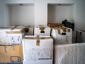 Percayalah, Putus Cinta Nggak Ada Apa-apanya Dibanding Pindah Rumah