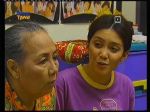 Konsep 7 Dosa Besar pada Tokoh Emak Eti, Ibunya Oneng di Sitkom Bajaj Bajuri