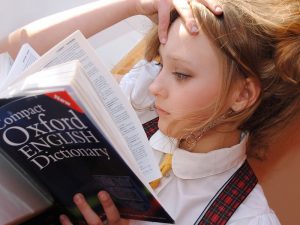 Mahasiswa Sastra Inggris Pasti Bisa Dapat Skor TOEFL Tinggi? Belum Tentu