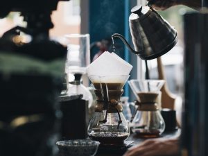 Mengenal Istilah Slow Bar dan Fast Bar pada Kedai Kopi