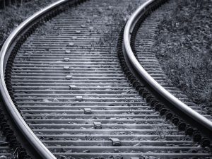 Seandainya Kereta Api Punya Fasilitas Bagasi Ekstra seperti Pesawat