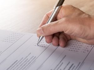 Pengalaman Saya Jadi Surveyor Politik di Masa Pemilu yang Panas