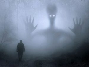 Alasan Saya Lebih Suka Menonton Film Horor Penuh Jump Scare