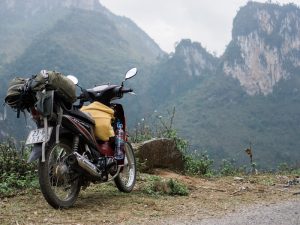 Pakai Motor Matic untuk Pelesiran ke Daerah Pengunungan Adalah Kesalahan yang Hakiki