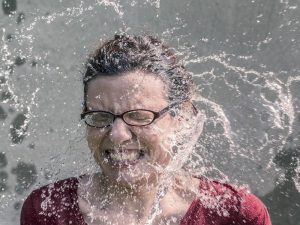 Membandingkan 4 Merek Micellar Water, Mana yang Terbaik?