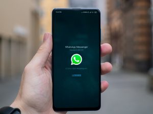 Rupa-rupa Konten Chat Penghuni Grup WhatsApp Kompleks Perumahan