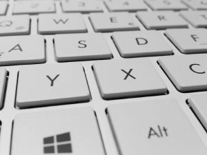 Keyboard Eksternal Adalah Cara Mengatasi Masalah dengan Mendatangkan Masalah