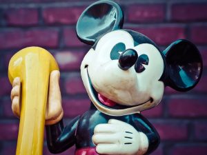 Realita yang Dihadapi Karakter Disney Apabila Berada di Jakarta