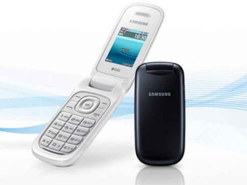 Samsung GT-E1272, HP Lipat yang Berfungsi Sebagai Pelengkap Smartphone Terminal Mojok