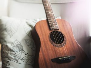 Istilah-istilah Unik dan Bikin Mangkel di Dunia Jual Beli Gitar Grup FB