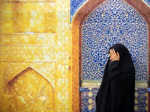 Ukhti Instagram dan Fantasi Laki-laki yang Edan Nggak Ketulungan