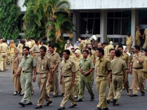 Masih Ngebet Jadi PNS? Pikir-pikir Lagi