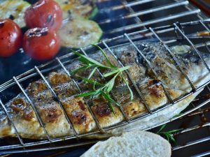 Nggak Doyan Makan Ikan Itu Bukannya Belagu, Cuma Nggak Suka Ribet Aja!