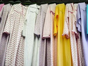 Sederet Alasan Perempuan Nggak Suka Pakai Daster padahal Murah Meriah
