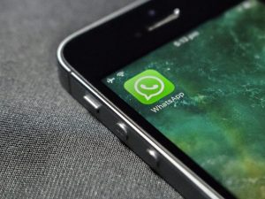 Tips Jitu agar Tidak Di-kick dari Grup WhatsApp Kantor
