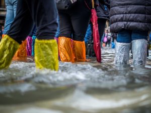 Pengalaman Banjir Pertama di Perumahan Saya dan Guyub Warga yang Bikin Adem