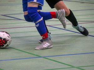 Andai Justinus Lhaksana Melatih Tim Sepak Bola (Lagi), Kira-kira Timnya Seperti Ini