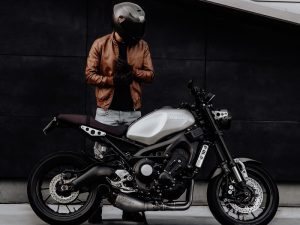 Udahlah, Nggak Sok-sokan Beli Motor Sport Saat SMA! Ini Alasannya!