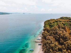Pengalaman Pesiar Ala-ala Mengelilingi Pulau Lombok dengan Kapal Mesin Tempel 40PK