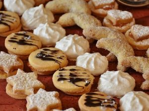 Jenis-jenis Kue Kering Paling Favorit yang Nggak Boleh Dilewatkan di Momen Lebaran