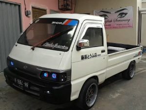 Pick Up Daihatsu Zebra 1991: Meski Bodi Remuk, Mesin Tetap Jos!