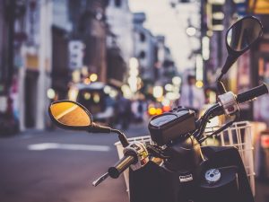 Buat Kalian yang Pakai Spion Jalu, Masalah Kalian Apa sih?