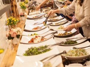 Makanan Catering Adalah Tolok Ukur Kesuksesan Hajatanmu, Jangan Disepelekan