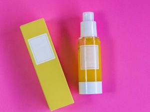 3 Tips Memanfaatkan Produk Skincare yang Nggak Cocok