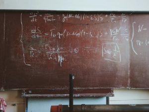 Mau Meningkatkan Kemampuan Matematika? Nih, Saya Kasih Tipsnya