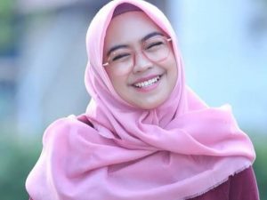 Ria Ricis, Nggak Masalah Bikin Berita Duka Jadi Konten tapi Iklannya Mbok Dihapus Dulu!