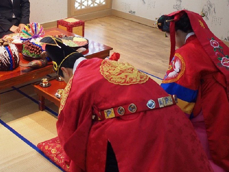Mengenal Keun-jeol, Cara Memberi Penghormatan Tertinggi Ala Budaya Korea terminal mojok (1)