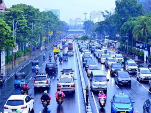 Ngiris Tempe: Cara Belok Model Pengecut yang Bikin Emosi dan Membahayakan