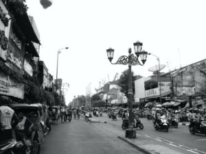 Ubah Jalan HOS Cokroaminoto Ponorogo Jadi Mirip Jalan Malioboro Adalah Gagasan yang Maksa