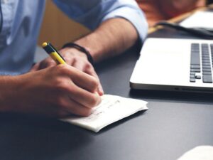 Duolingo vs Memrise: Aplikasi Mana yang Cocok buat Belajar Bahasa Asing?