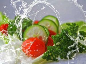 Perkara Menu Mbak Kalis Mardiasih: kalau Menu kayak Gitu Dibilang Kurang Gizi, Terus Kita Suruh Makan Apa?