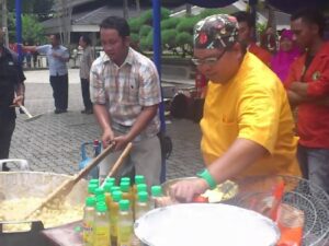 ‘Makan Besar’: Acara Masak Gede-gedean yang Menghibur dan Nggak Lebay