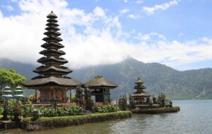 5 Pertanyaan Konyol tentang Bali yang Sering Bikin Saya Keki