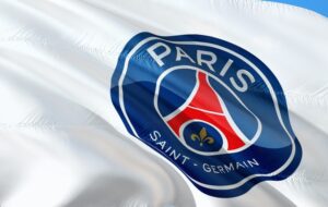 Leonardo, Pelawak Arogan dari Paris