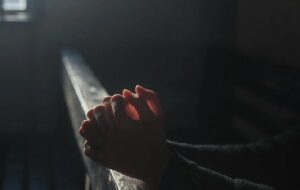 Tak Kalah Rumit dari Cinta Beda Agama: Cinta Beda Aliran Gereja