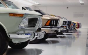 Hubungan Tak Biasa antara Beli Mobil dengan Weton Penjualnya