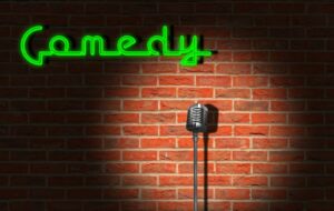 Tips Bikin Materi Stand Up Comedy: Nulis Komedi yang kayak Bikin Skripsi