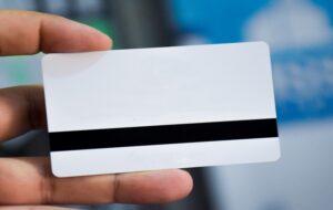 Jasa Cetak Kartu Vaksin Adalah Penegasan Indonesia Payah Soal Digitalisasi