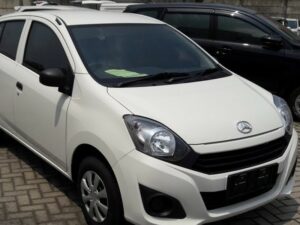 Daihatsu Ayla 1.0 D: Mobil Baru Termurah di Indonesia, tapi Nggak Gini Juga kali!